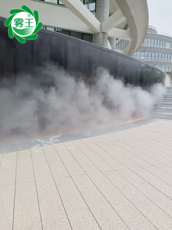 霧王霧森系統助力圖書館水景營造仙氣飄飄的燈光霧效景觀